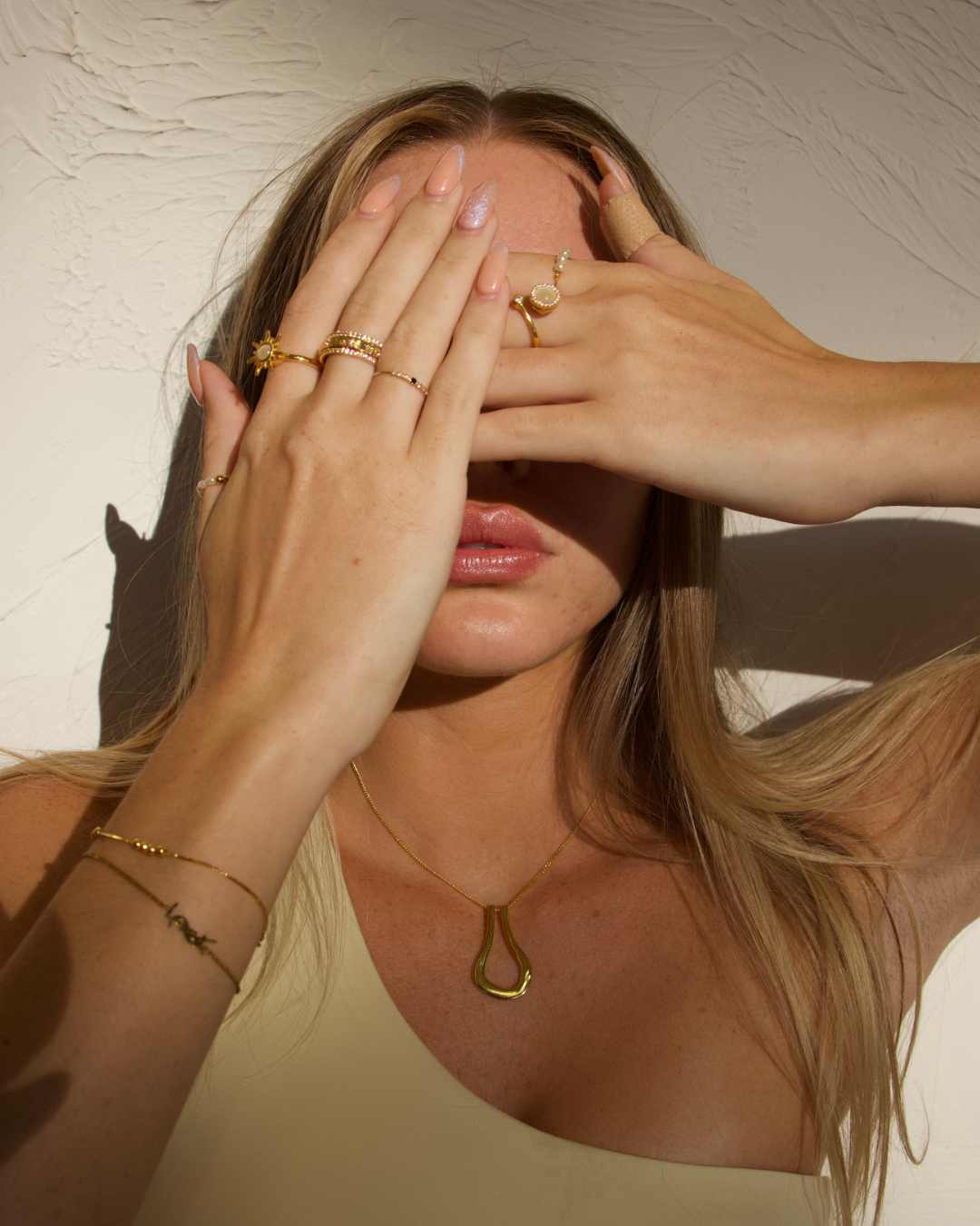 Anel Opal Giratório em Prata 925